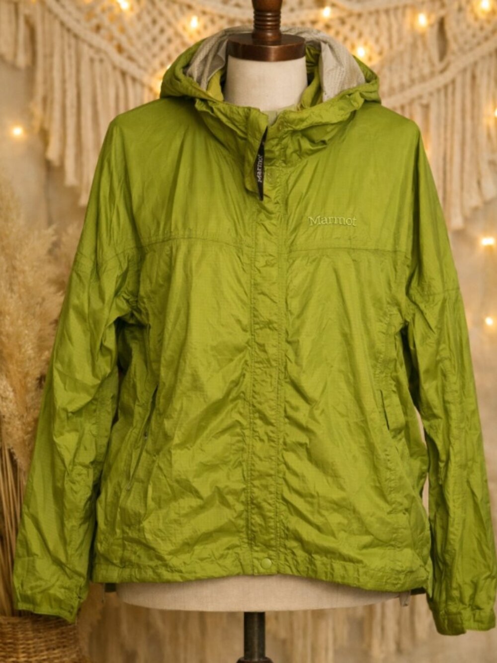 Marmot Green Hooded Windbreaker Jacket XL Gorpcore Hiking Outdoor Performance